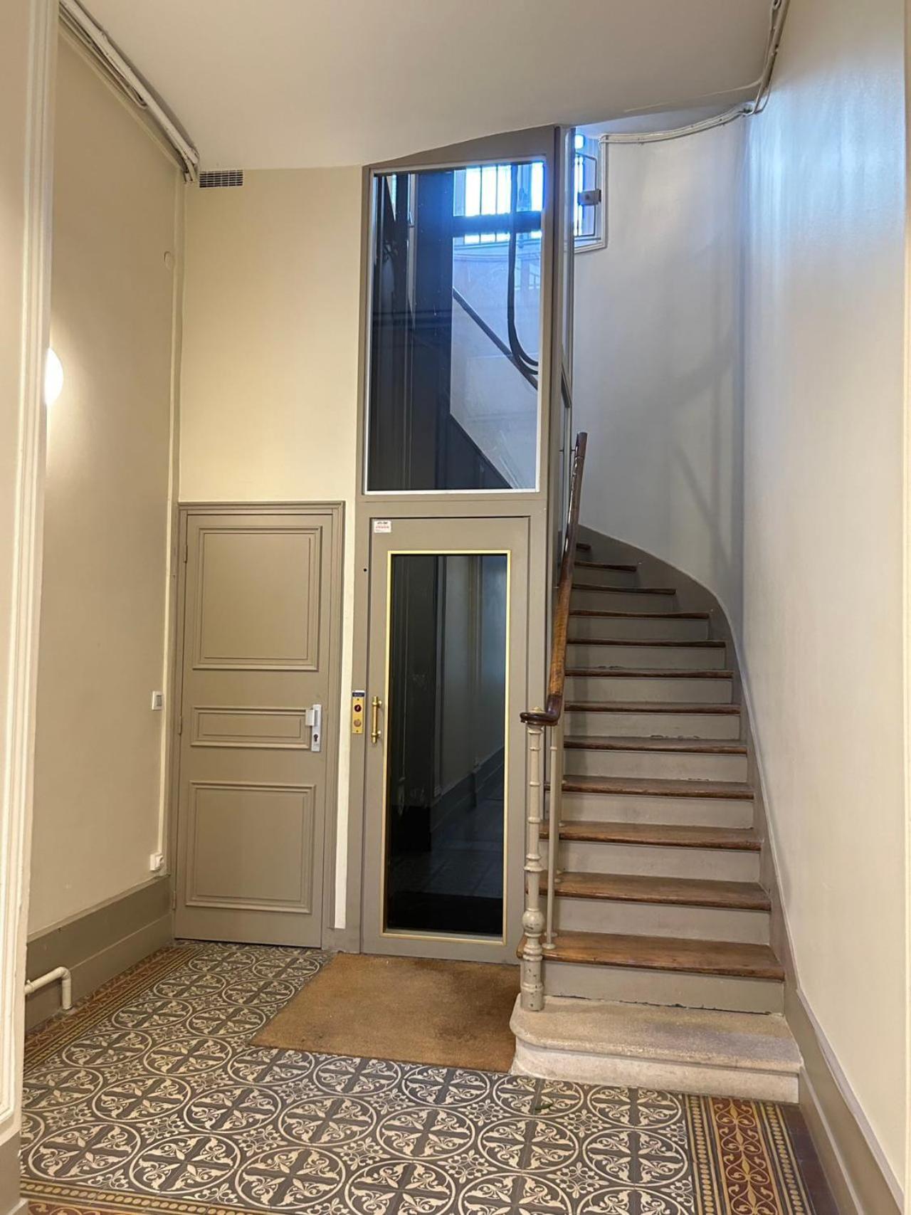 Appt Rive Droite Centre Marais Apartment Париж Екстериор снимка